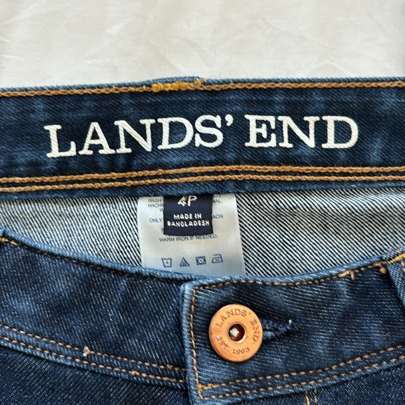 Lands’ End Dark Wash Jeans - Picture 4 of 6